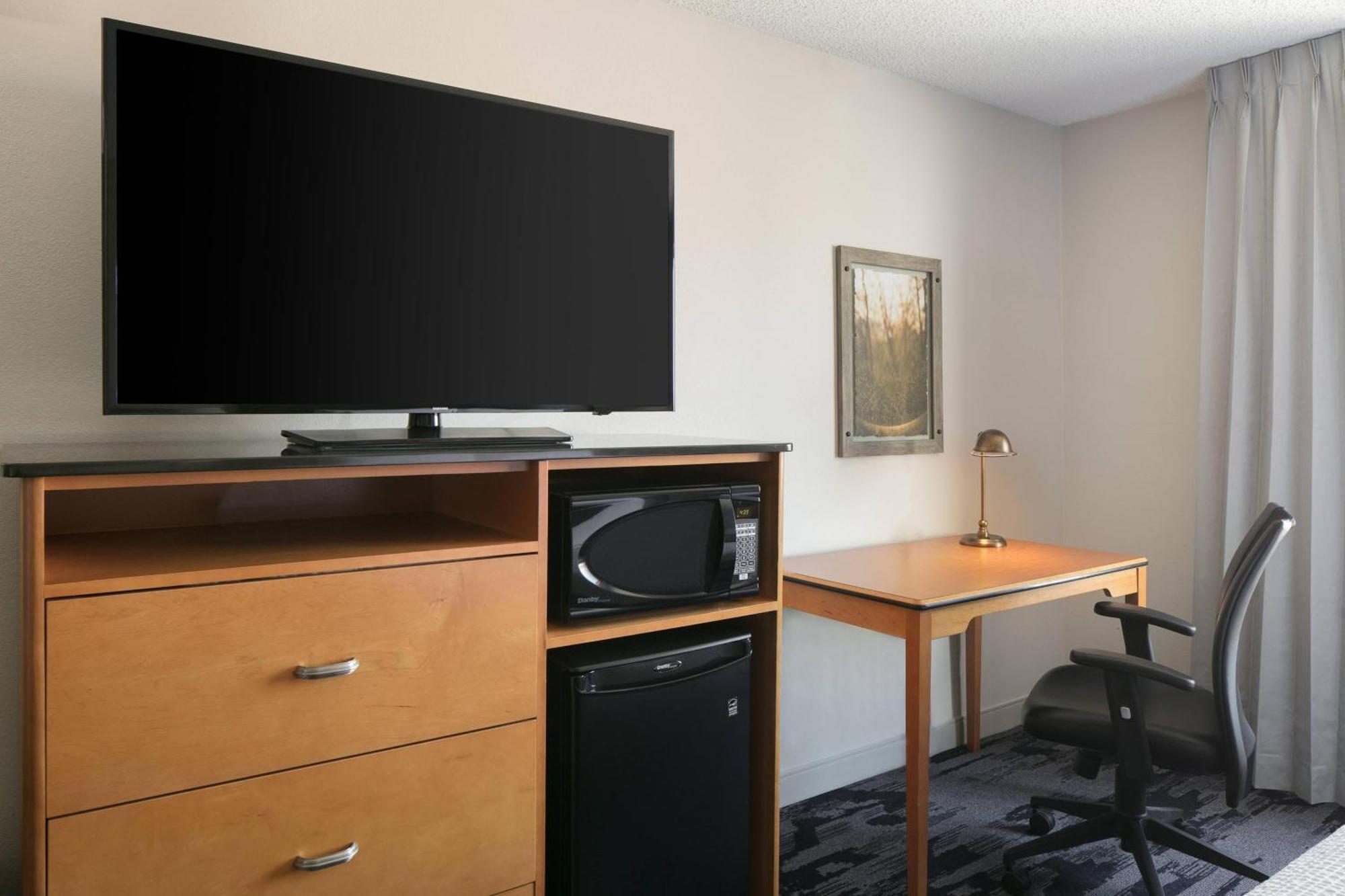 Fairfield Inn Manhattan, Kansas Bagian luar foto