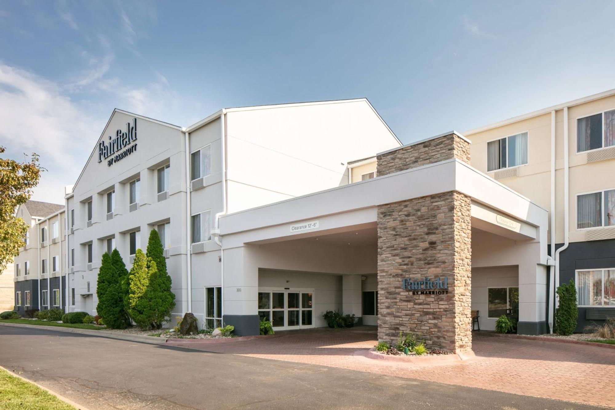Fairfield Inn Manhattan, Kansas Bagian luar foto